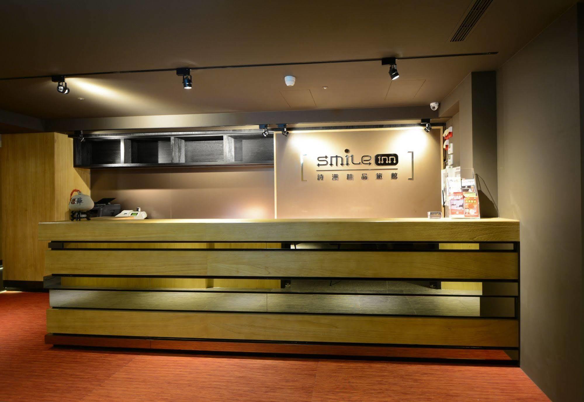 Smile Inn - Taipei Main Station Eksteriør bilde
